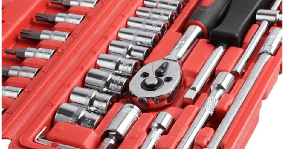 Набор инструментов.